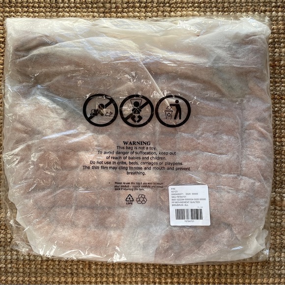 NEW Free People Movement Quilted Carryall In Roasted Chest - Picture 8 of 15